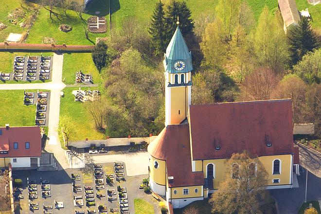 Kirche in Pechbrunn 2015