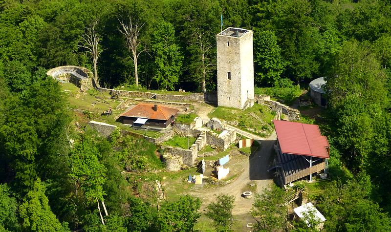 Ruine 2019